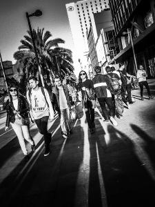 Transeúntes en la calle Juárez CDMX.